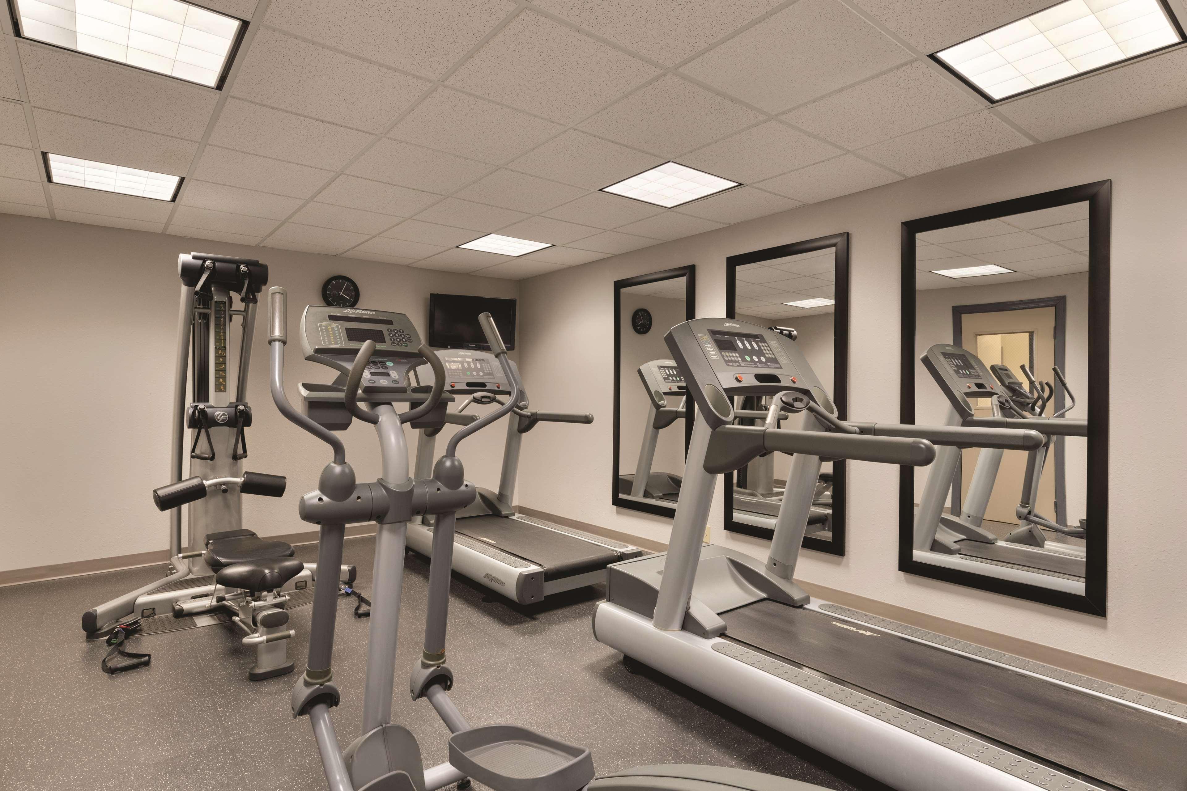 Country & By Radisson, Madison, Al 3* Madison