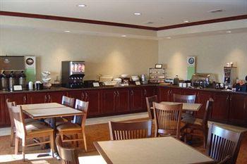 Country & By Radisson, Madison, Al Hotel Madison