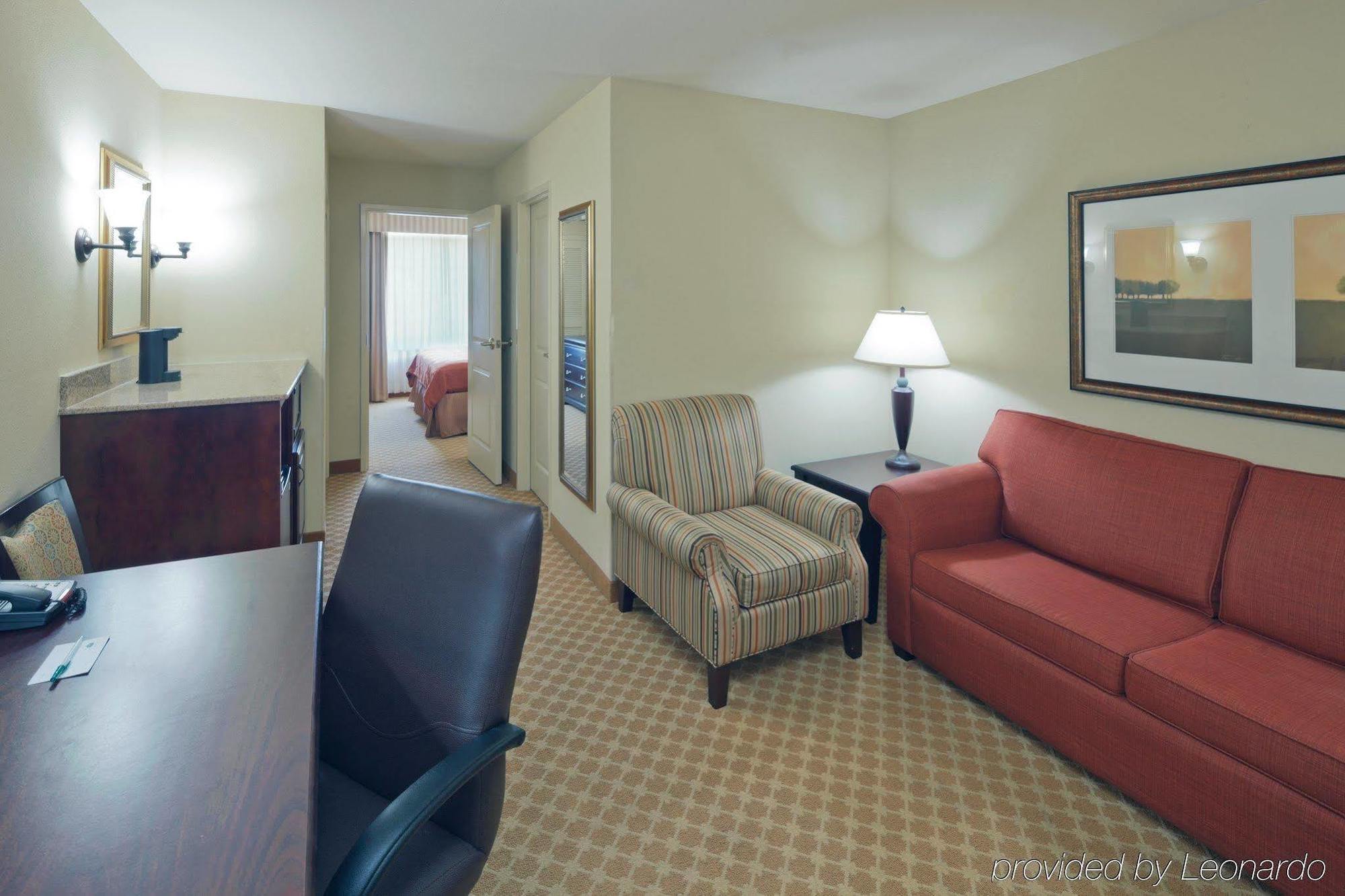 Country & By Radisson, Madison, Al Madison